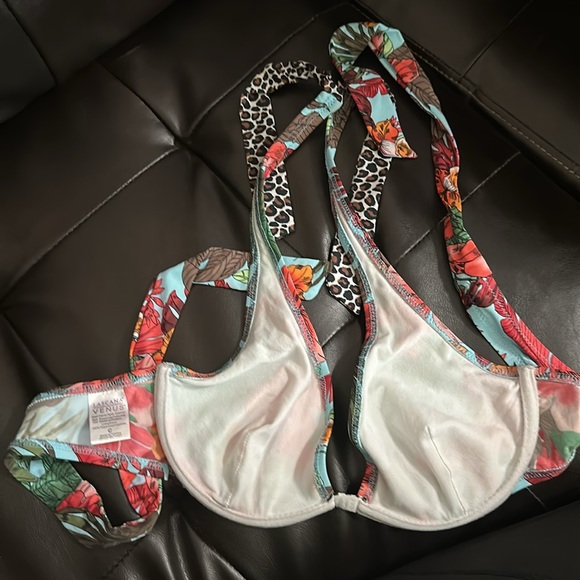 Venus swim bra - Picture 2 of 4